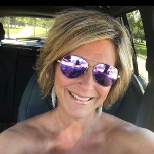 Meet your Posher, Candy